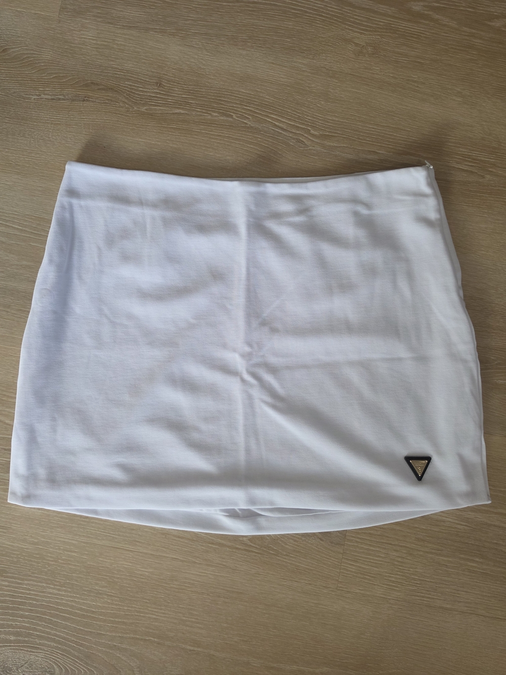 Guess Women’s Skirt with Triangle Logo